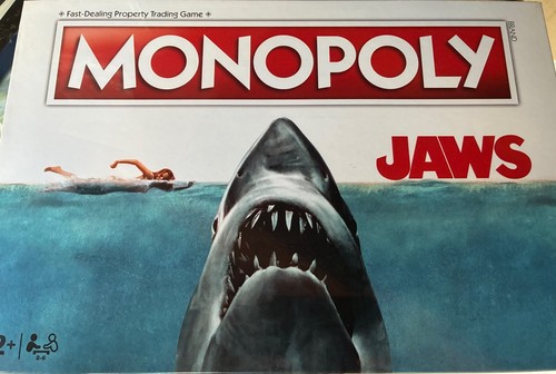 Hasbro monopoly jaws edition - hasbro,